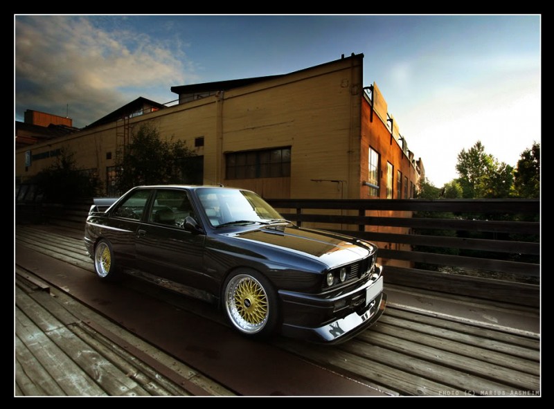 bmwm302.jpg