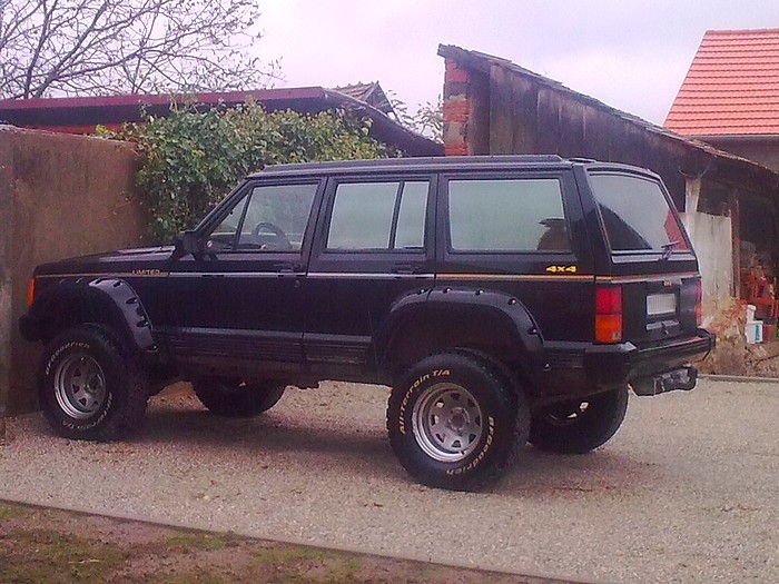 jeep1.jpg