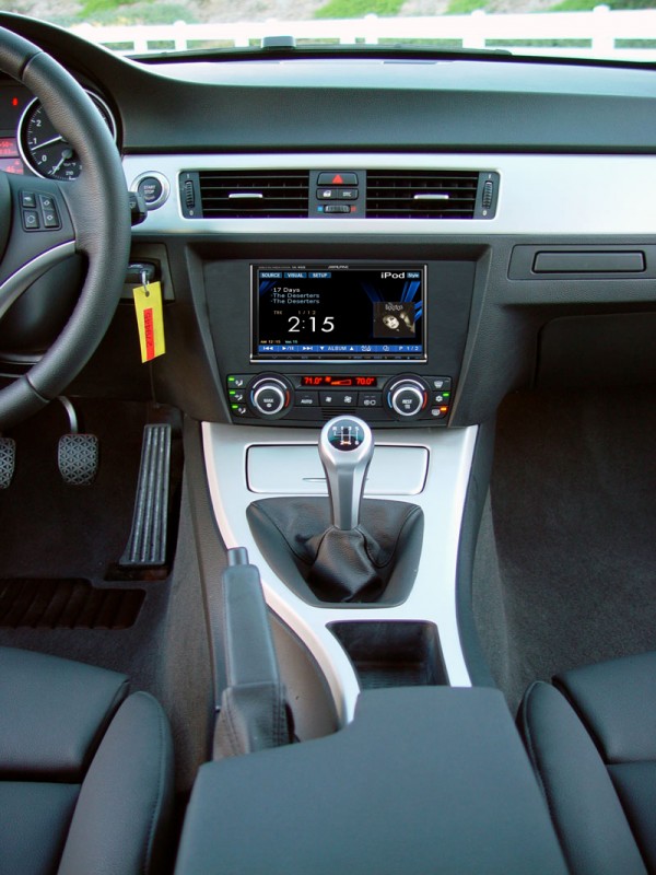 E90-E92_dbl-din.jpg