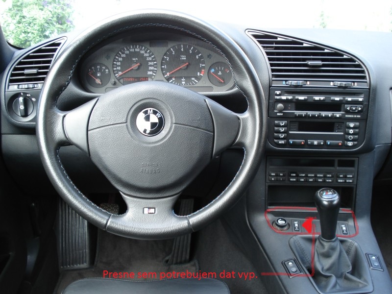 cockpit1.jpg