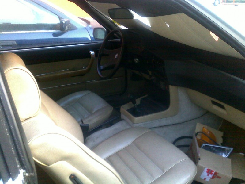 21012010036.jpg