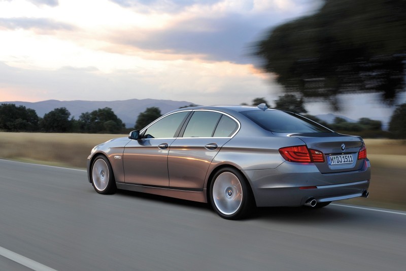 2011_bmw_5series_actr34_fd_2_1600.jpg