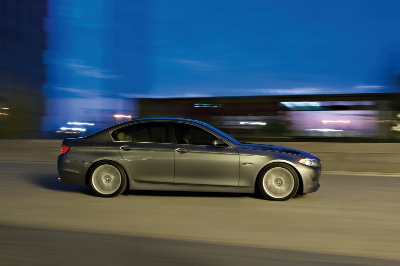 2011_bmw_5series_actprf_fd_2_1600.jpg