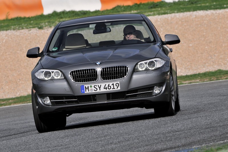2011_bmw_5series_actf34_fd_8_1600.jpg