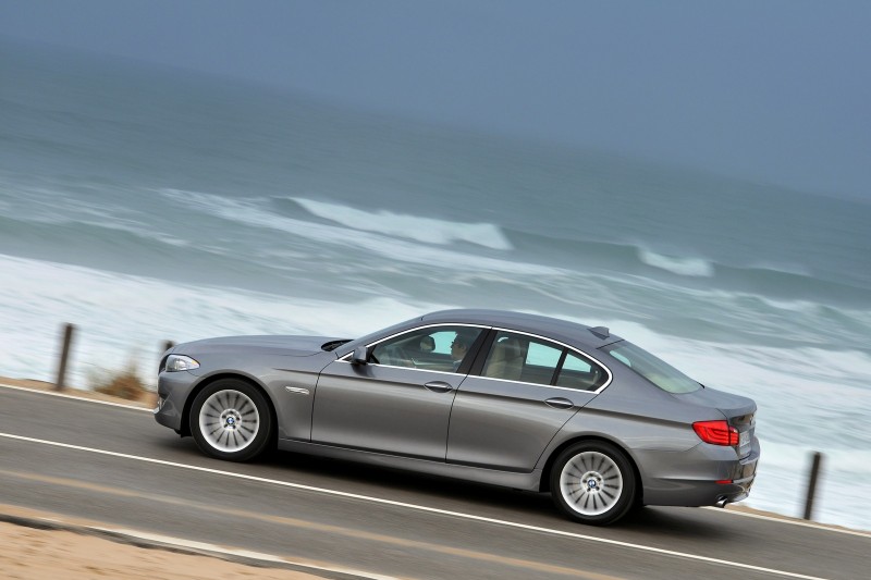 2011_bmw_5series_actr34_fd_1_1600.jpg