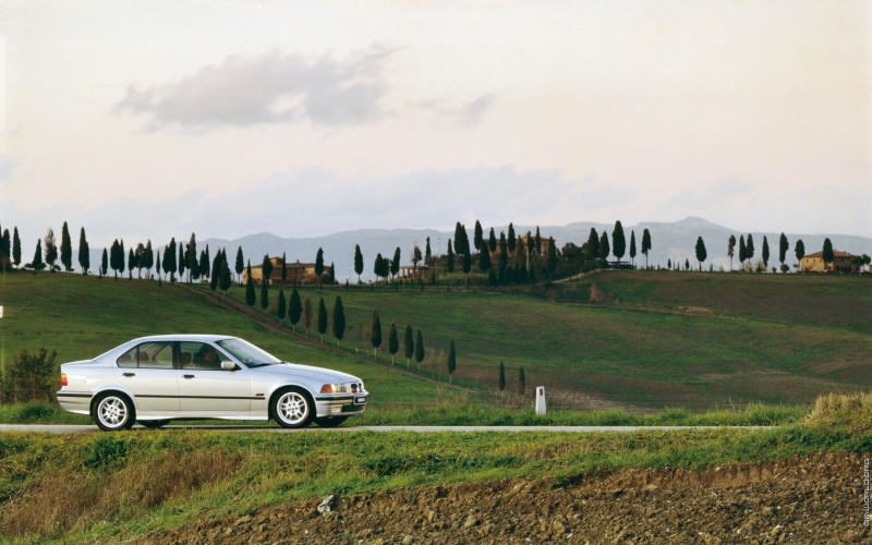 02-328i-e36-berline-(1996).jpg