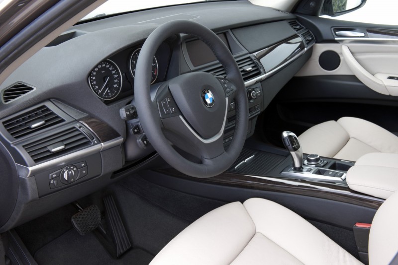 BMW-X5-E70-Facelift-LCI-39.jpg
