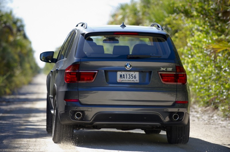 BMW-X5-E70-Facelift-LCI-03.jpg