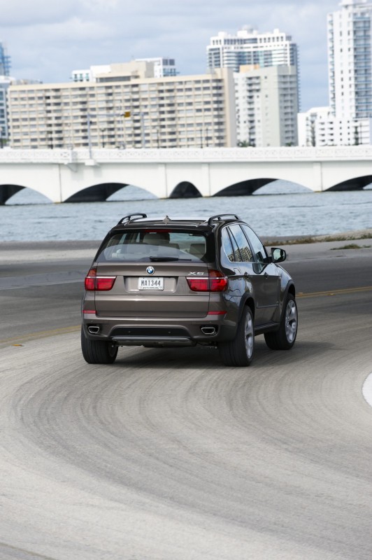 BMW-X5-E70-Facelift-LCI-15.jpg