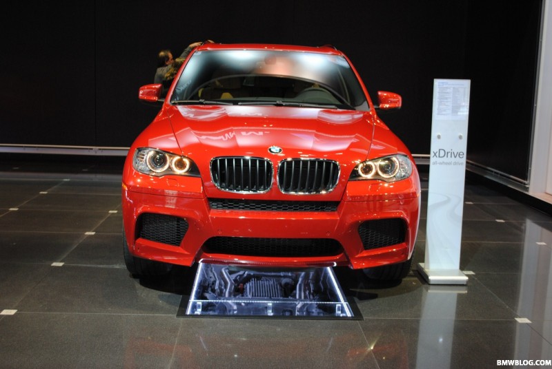 2010-bmw-x5-M-52.jpg