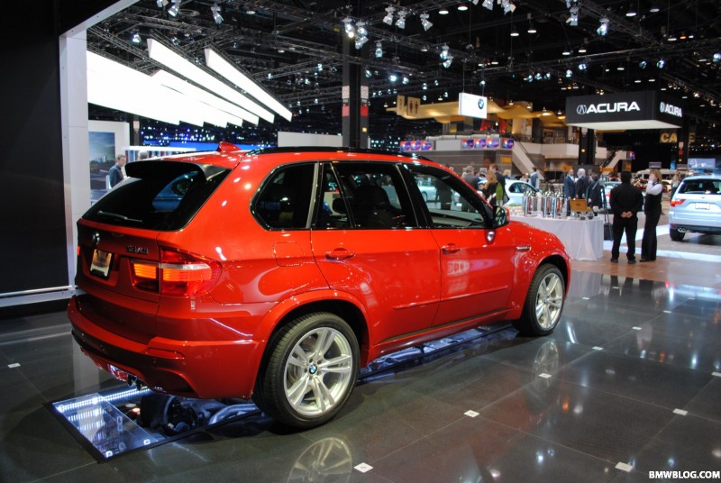 2010-bmw-x5-M-19.JPG