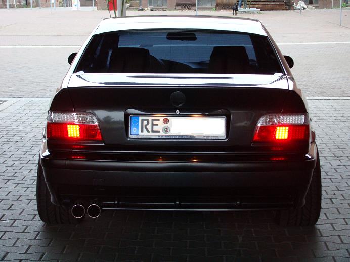 BMW4.jpg