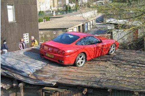 car_on_roof-12716.jpg