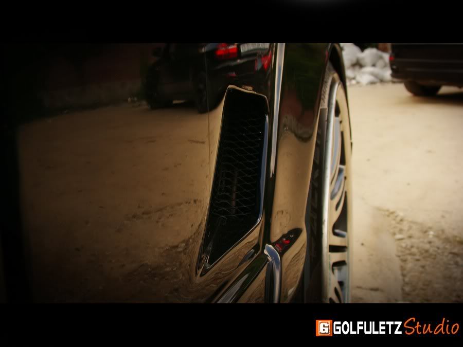 bmwm31q.jpg
