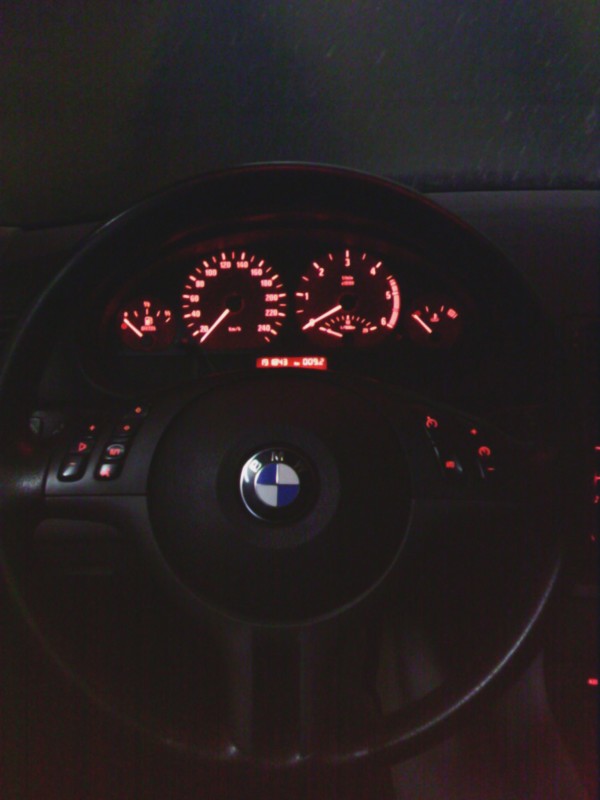 tempomat_e46_sportovy_volant.jpg
