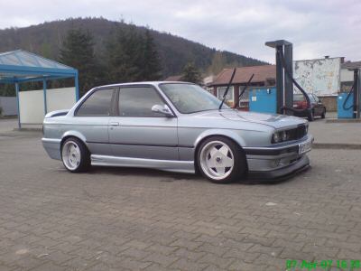 bmw4.JPG