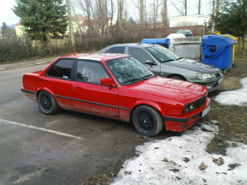 E 30_1.JPG