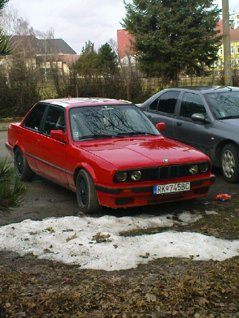 E 30_2.JPG