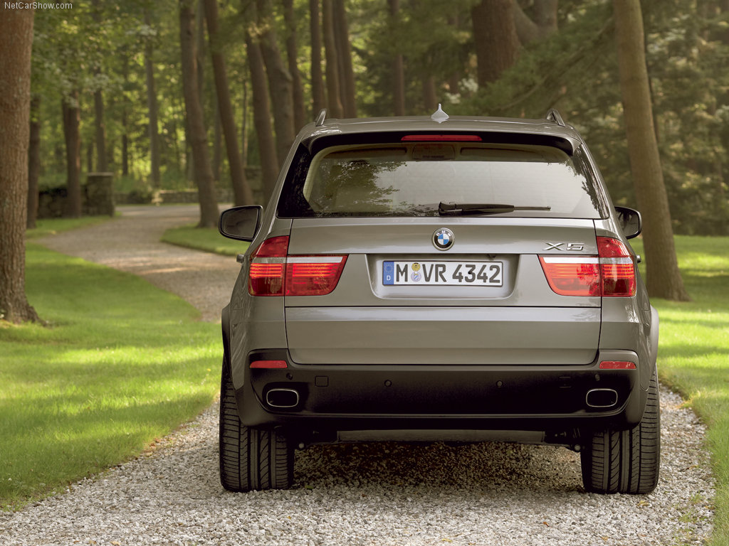 bmw_x5_4.8_01.jpg