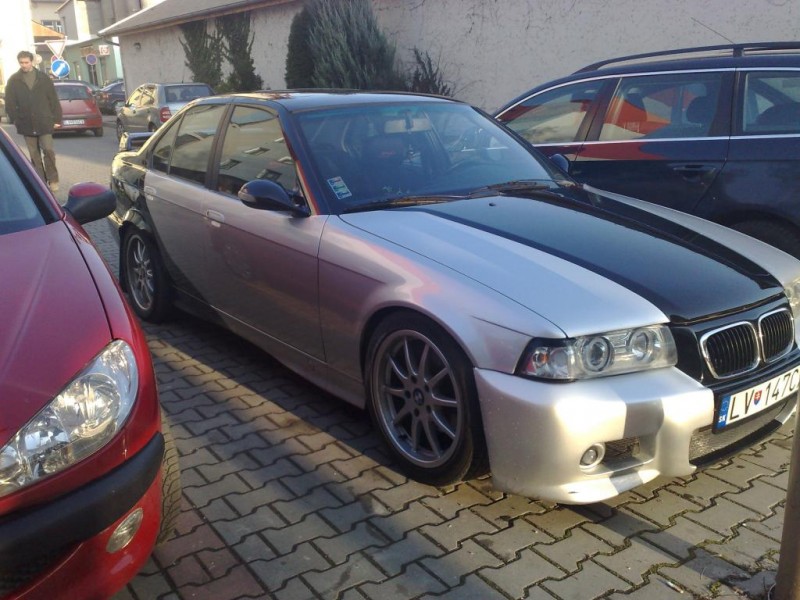 bmw_1.jpg