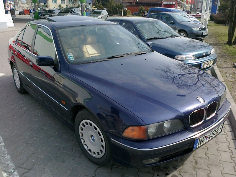 20032010090.jpg