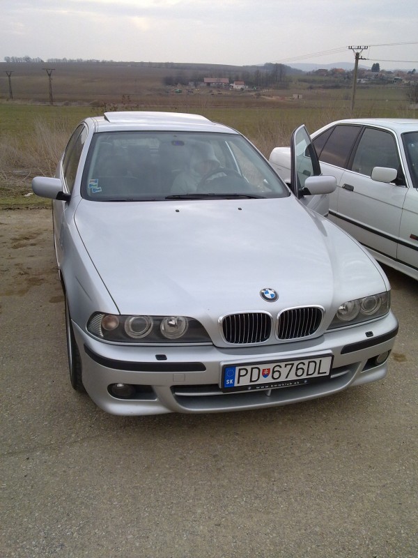 20032010109.jpg