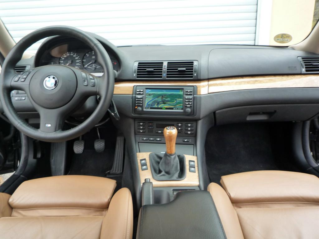 BMW_orig_MP3_radio.jpg