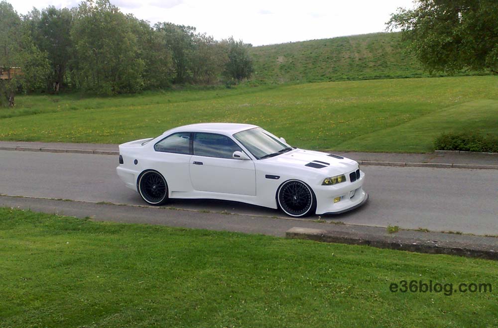bmw-e36-coupe-white-widebody-2.jpg