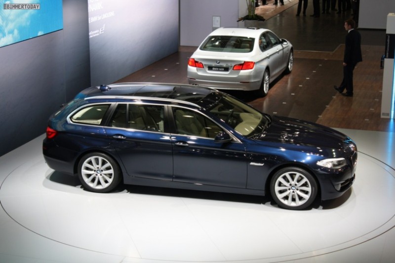 BMW-5er-Touring-F11-Imperialblau-37.JPG