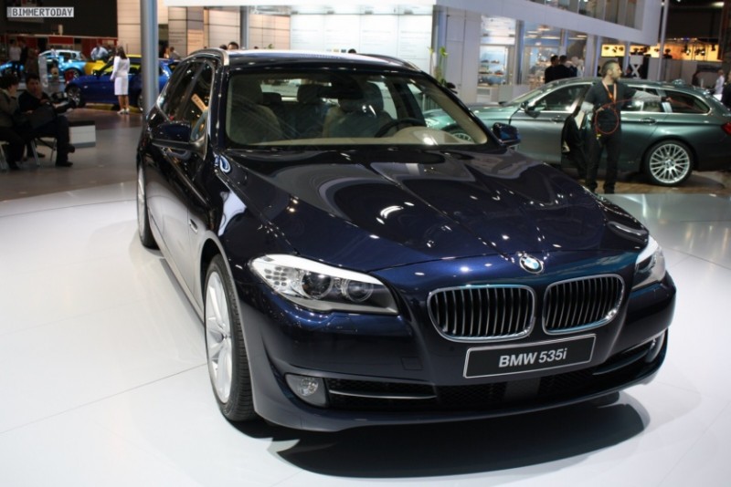 BMW-5er-Touring-F11-Imperialblau-251.JPG