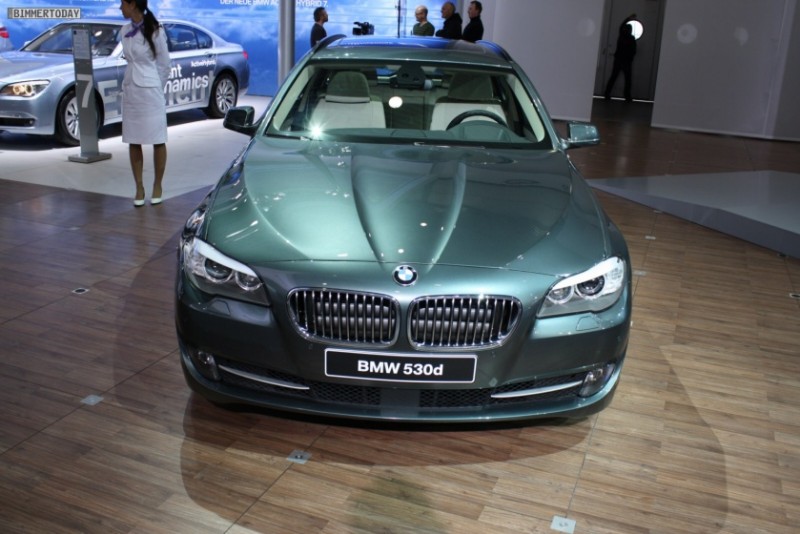 BMW-5er-Touring-F11-Tasmangruen-285.JPG