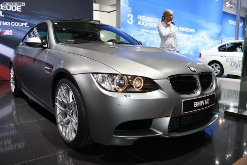 BMW-M3-E92-LCI-Frozen-Grey-Exterieur-02.JPG