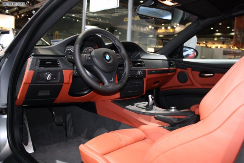 BMW-M3-E92-LCI-Frozen-Grey-Interieur-06.JPG