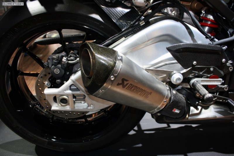 BMW-S1000RR-AMI-2010-09.JPG