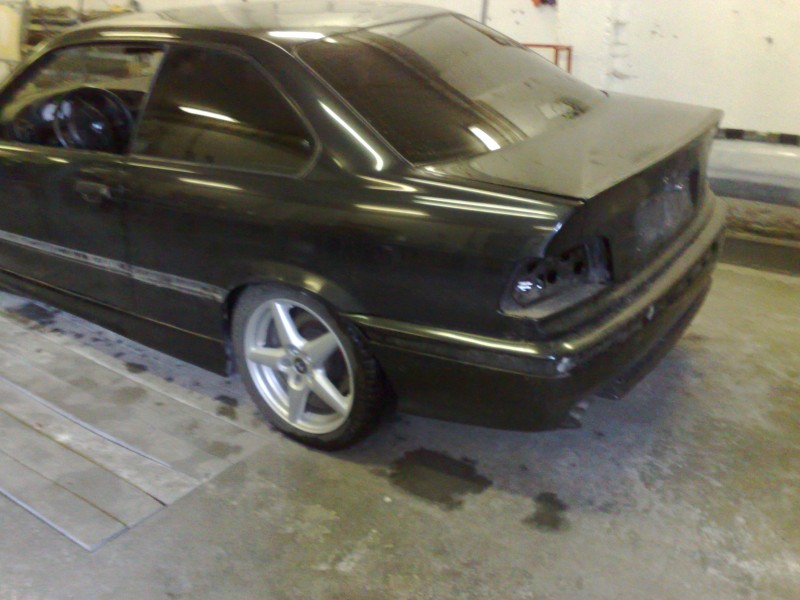 12042010792.jpg