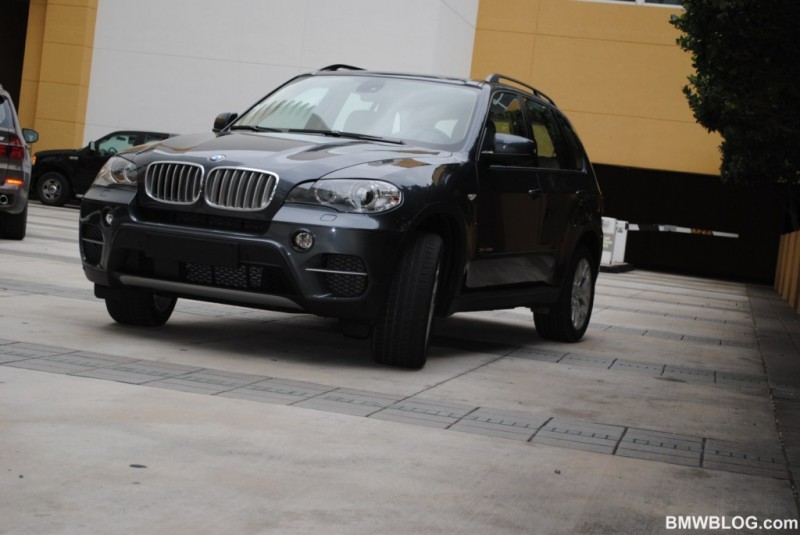2010-bmw-x5-lci-282.JPG