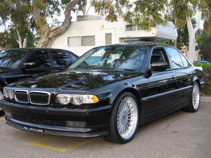31124610074_large.jpg