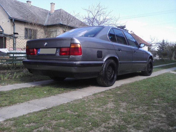 bmw03.jpg