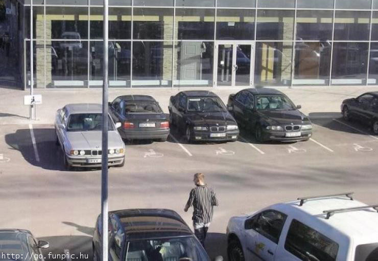bmw_parking.jpg