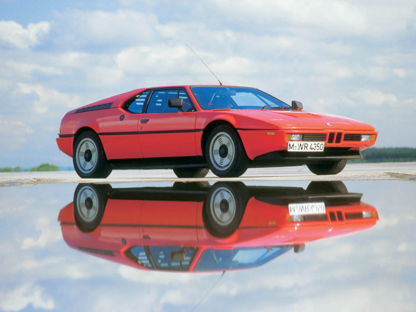 BMW M1 1979 001.jpg