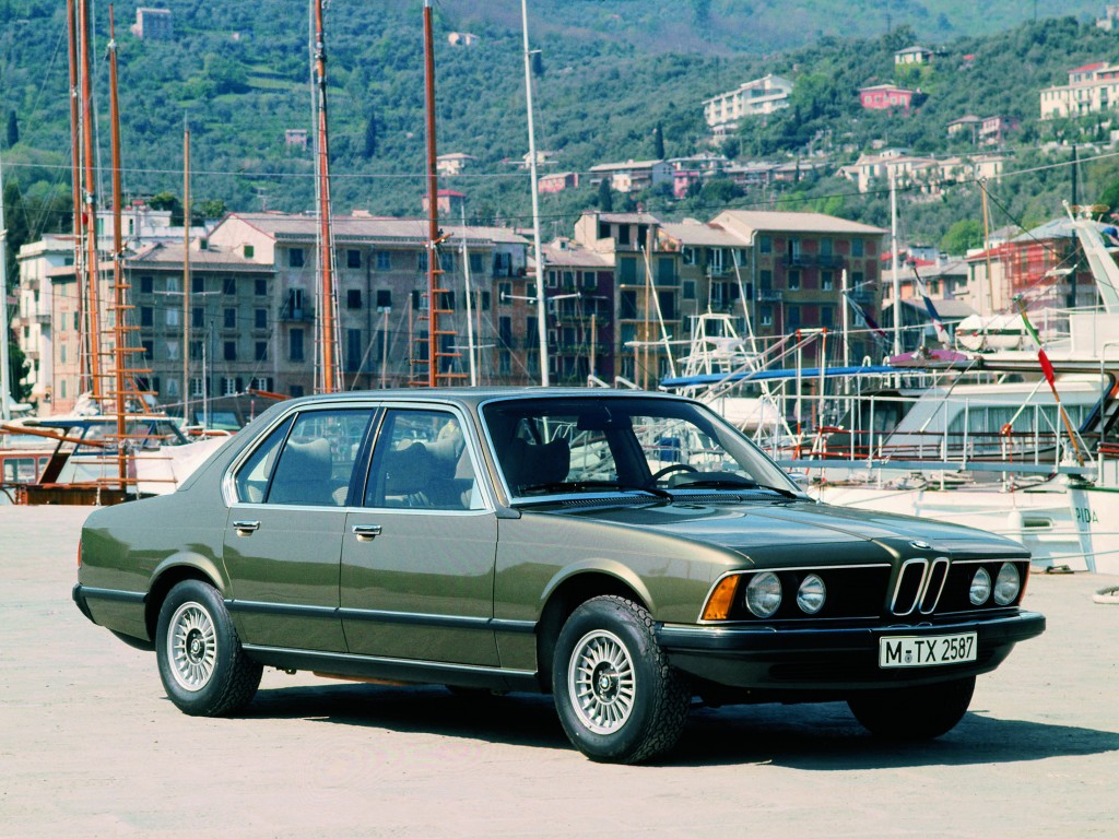 BMW 7 Series 1977 001.jpg