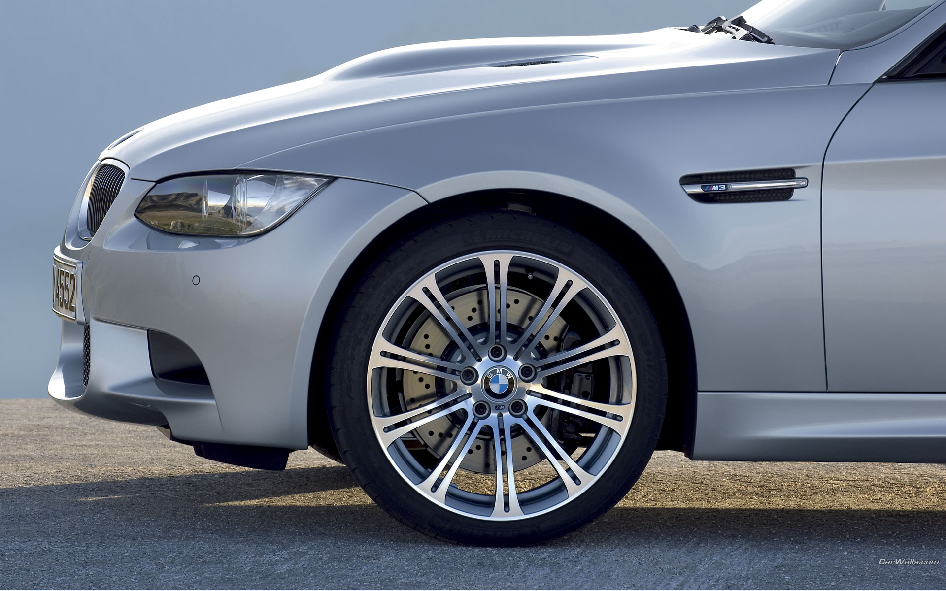 BMW_M3_Limousine_2008_19_1920x1200.jpg