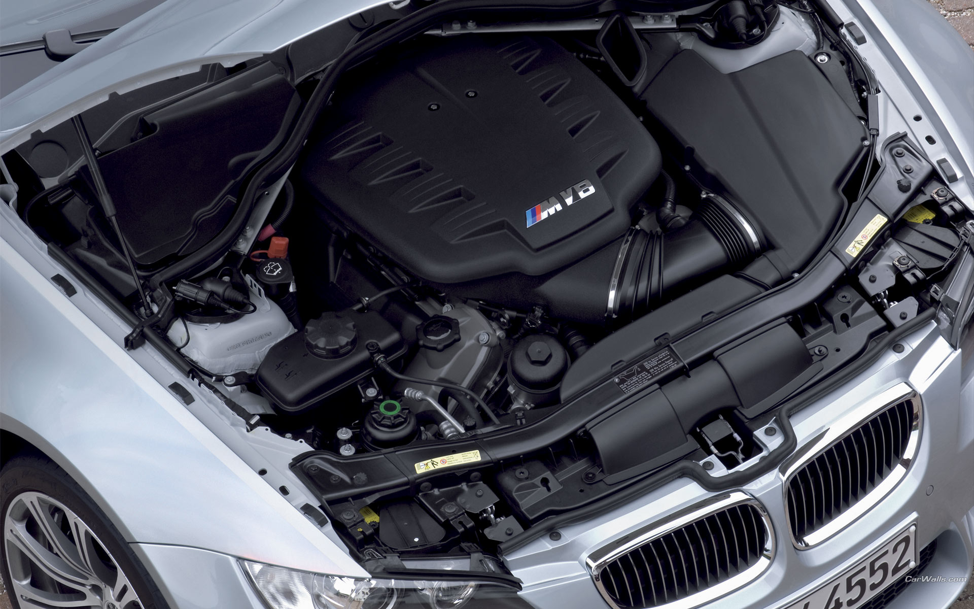 BMW_M3_Limousine_2008_20_1920x1200.jpg
