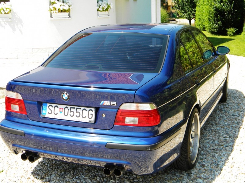 M5%20v%20letnom%20slnku2.jpg
