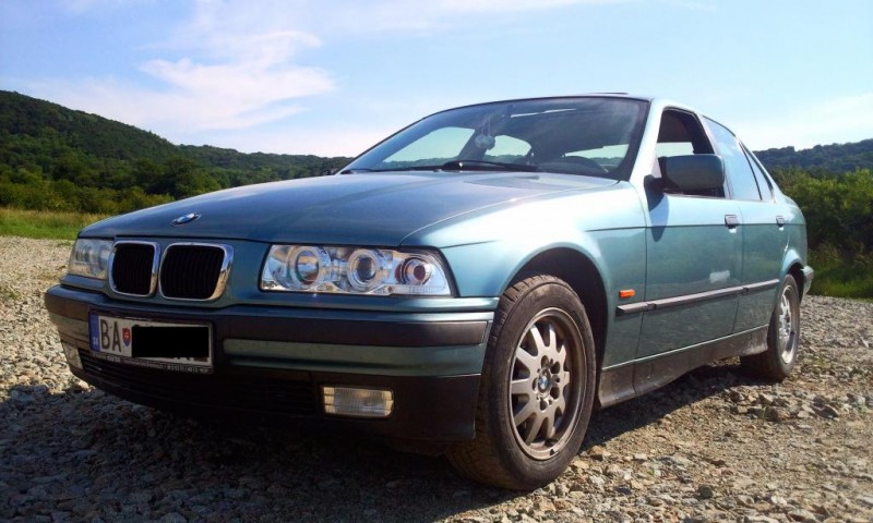 bmw2.jpg