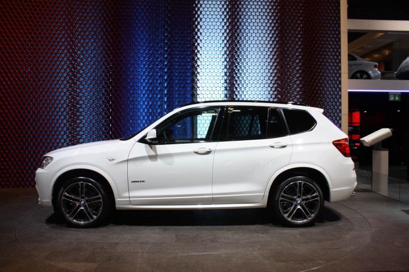 000-2011-bmw-x3-paris.jpg