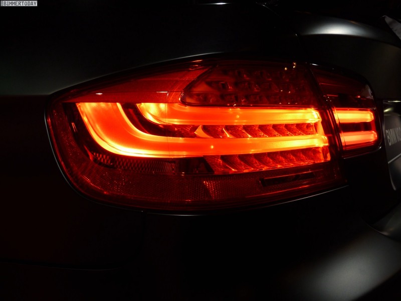 BMW-M3-Coupé-Frozen-Black-Metallic-Performance-Parts-Paris-2010-20.JPG
