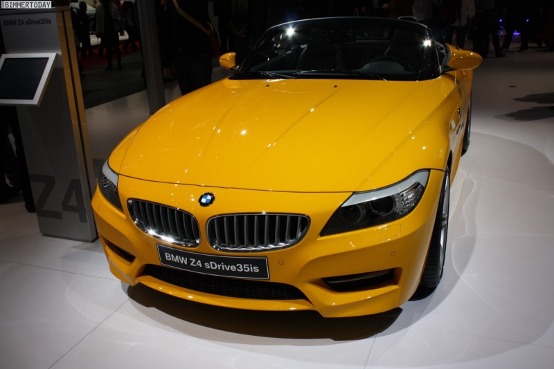 BMW-Z4-sDrive35is-Atacama-Gelb-Paris-2010-40.JPG