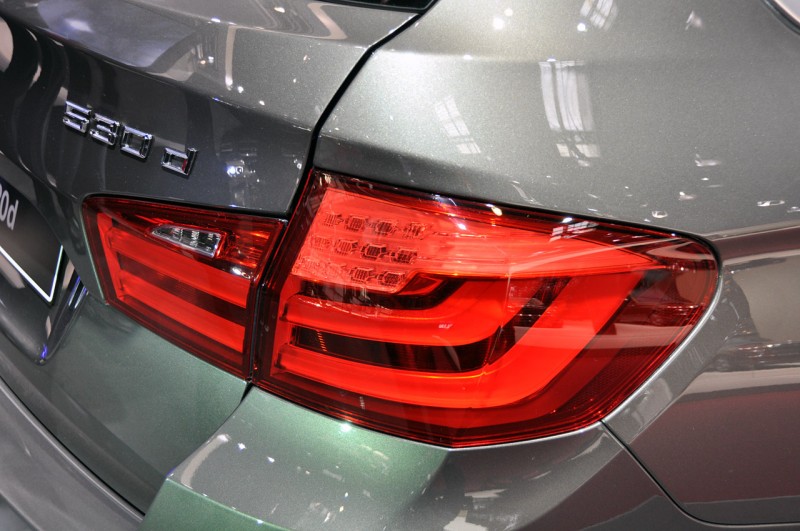 14bmw5seriestouringparis2010.jpg