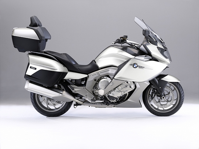 bmw-k-1600-gt-k-1600-gtl-unveiled-medium_59.jpg